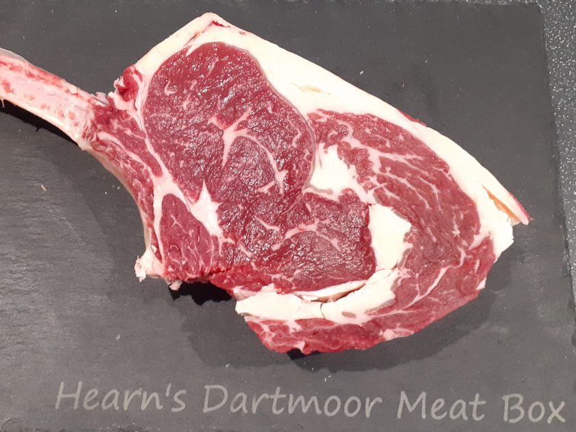 Cote de boeuf (Tomahawk Steak)